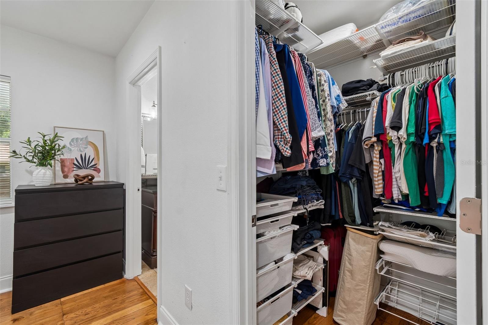 Image 25 of 73 For 2801 Manhattan Avenue