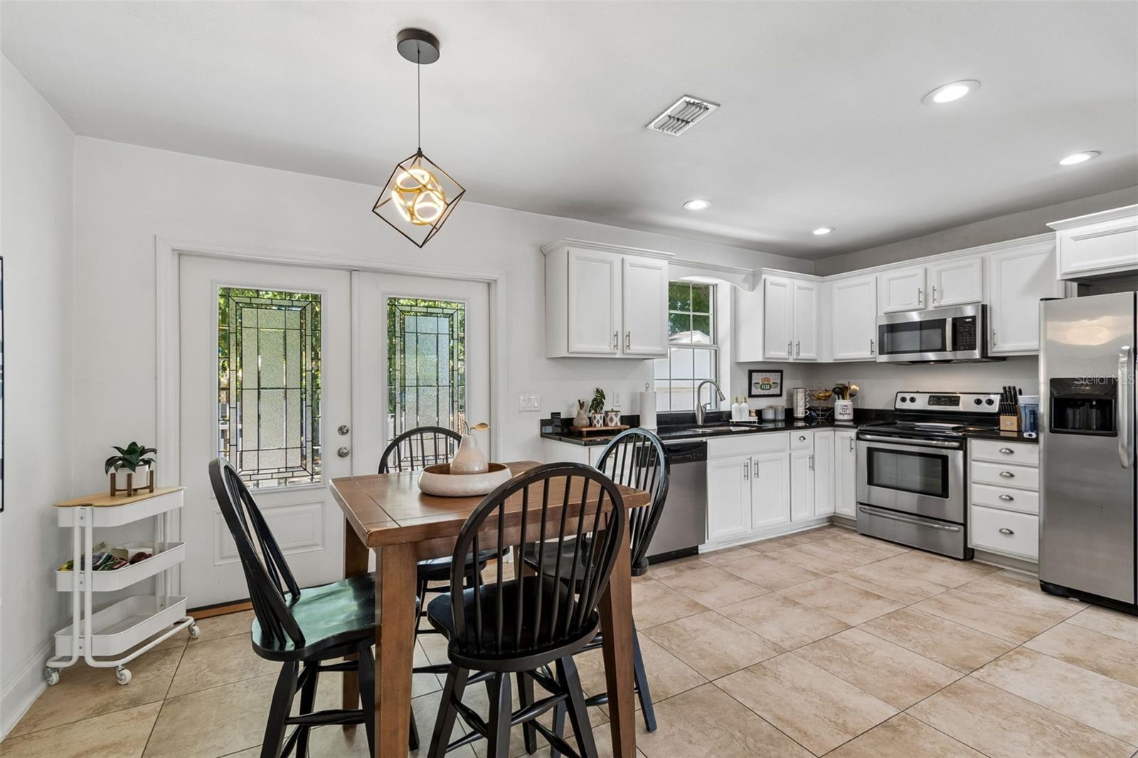 Image 38 of 73 For 2801 Manhattan Avenue