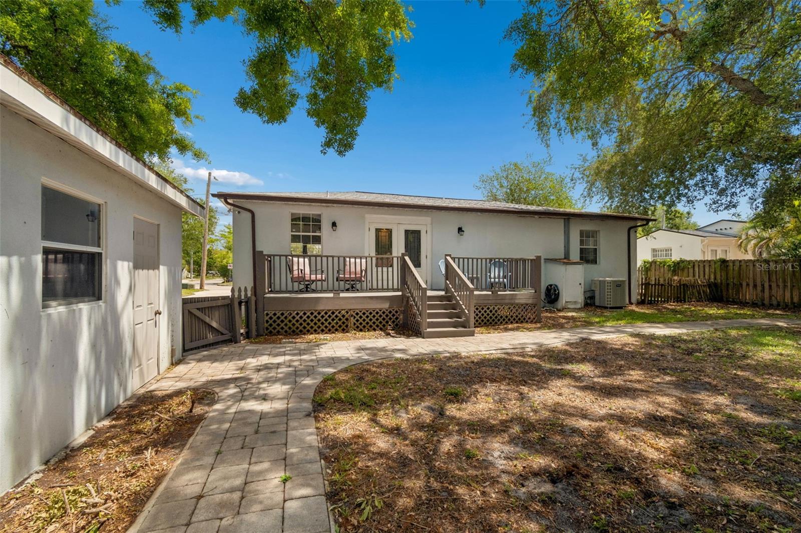 Image 41 of 73 For 2801 Manhattan Avenue