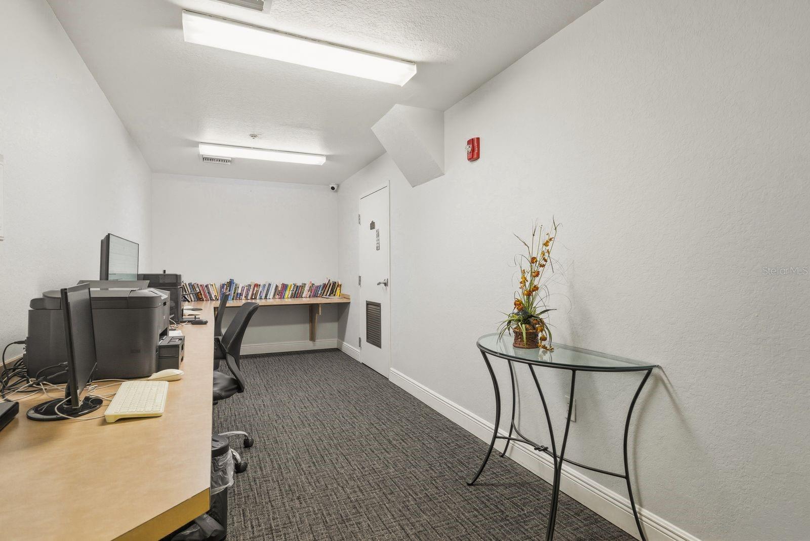 Image 29 of 61 For 700 Harbour Island Boulevard 718