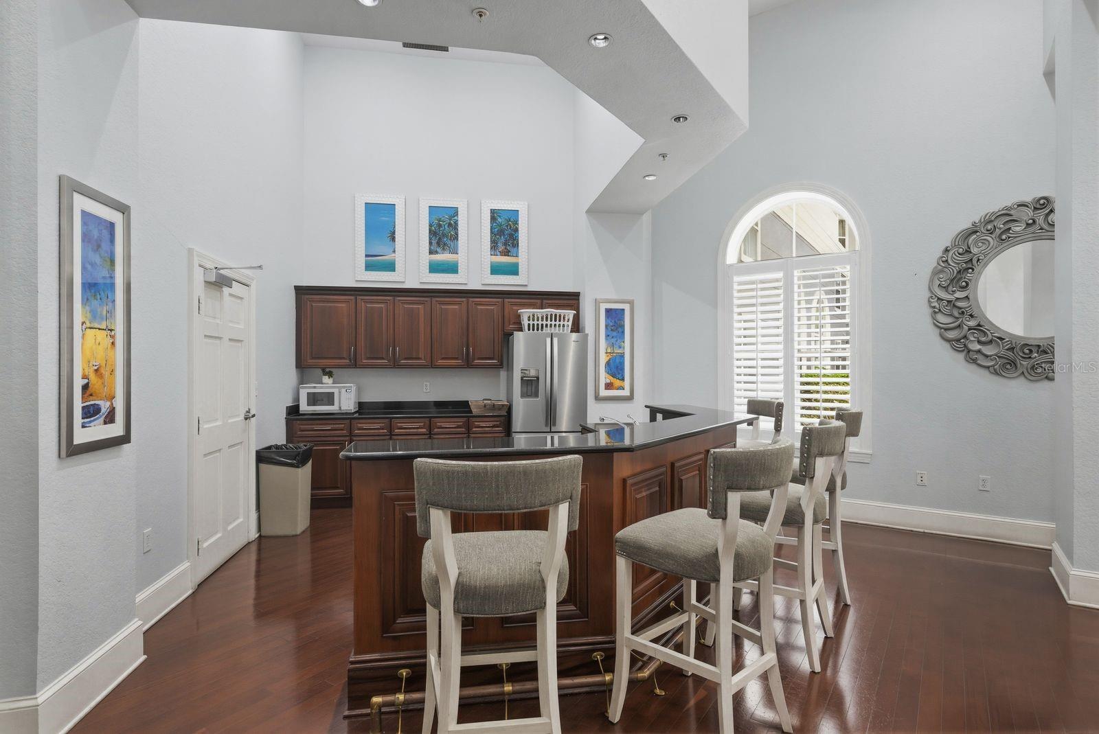 Image 32 of 61 For 700 Harbour Island Boulevard 718