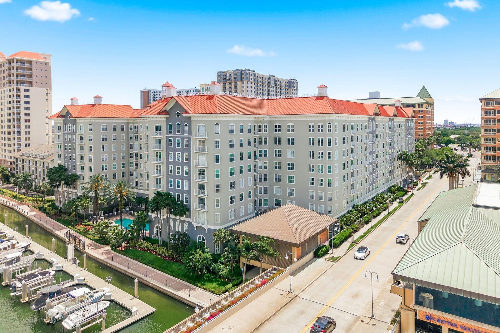 Image 44 of 61 For 700 Harbour Island Boulevard 718