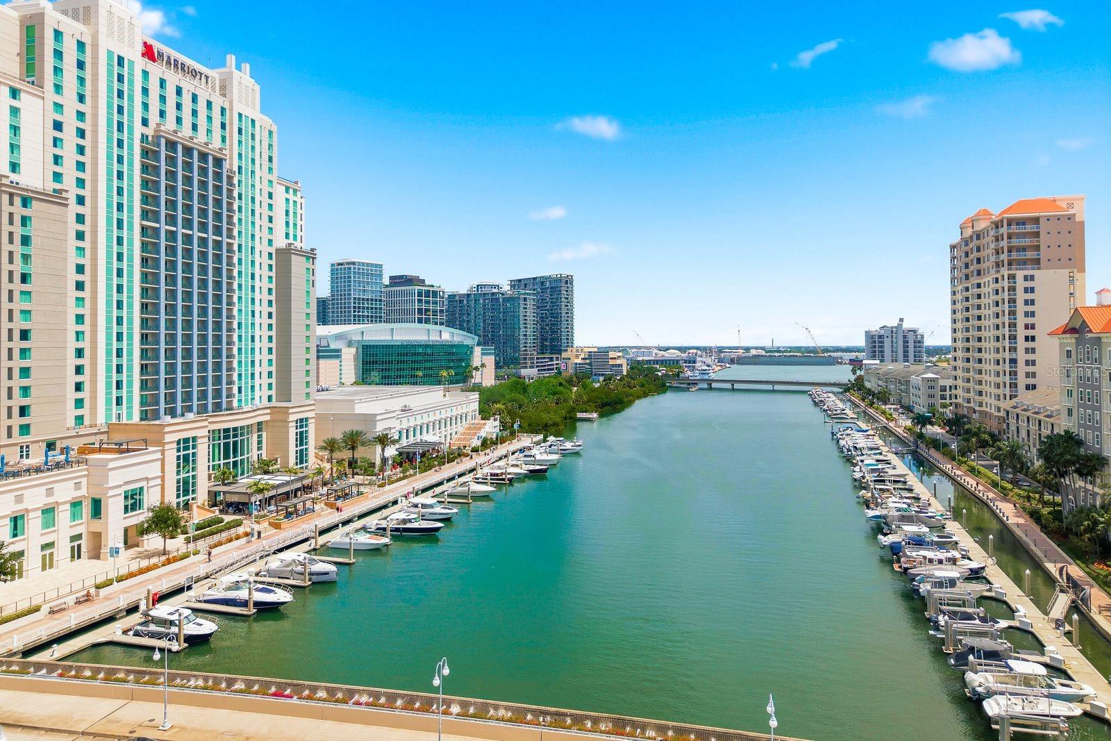 Image 45 of 61 For 700 Harbour Island Boulevard 718