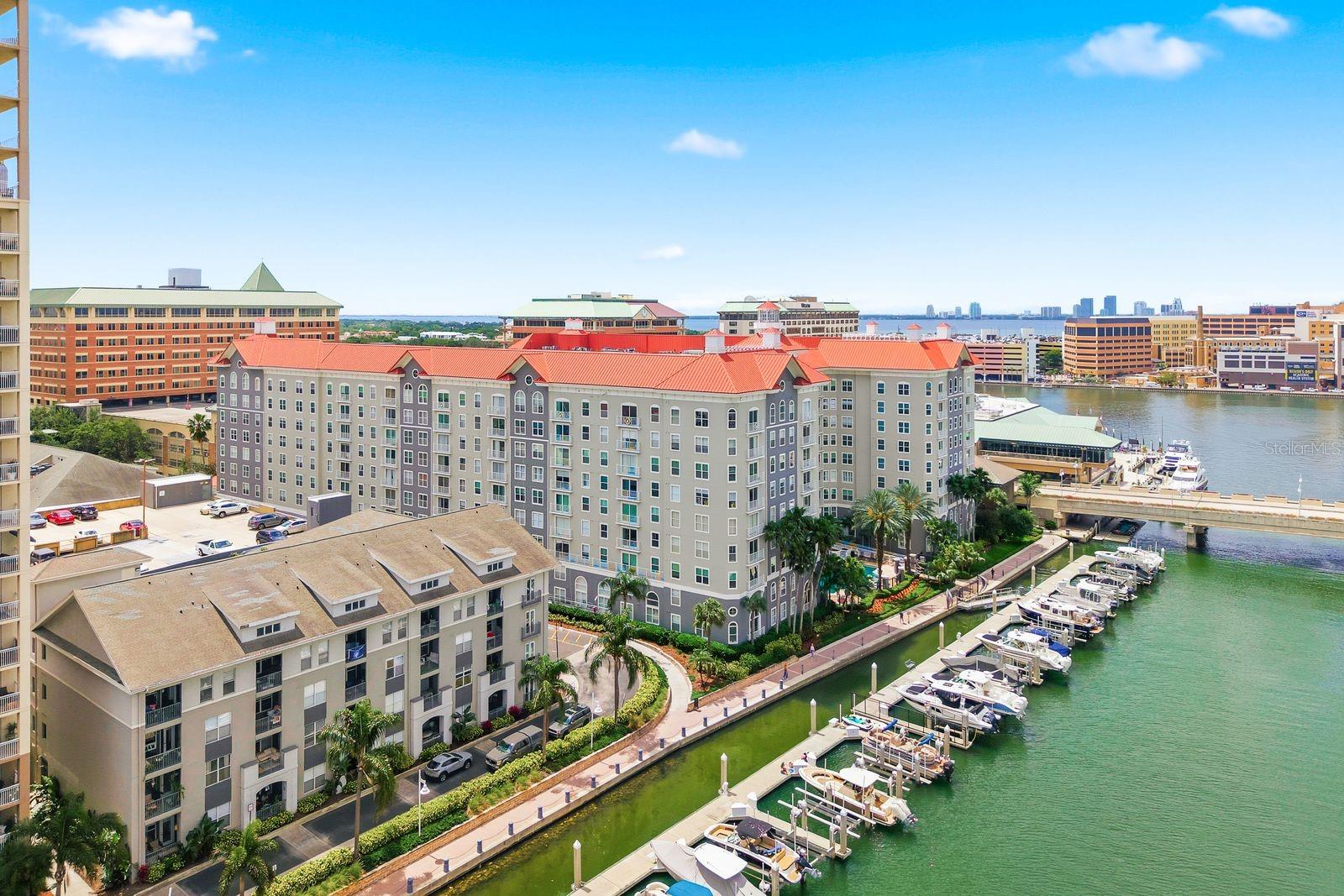 Image 46 of 61 For 700 Harbour Island Boulevard 718