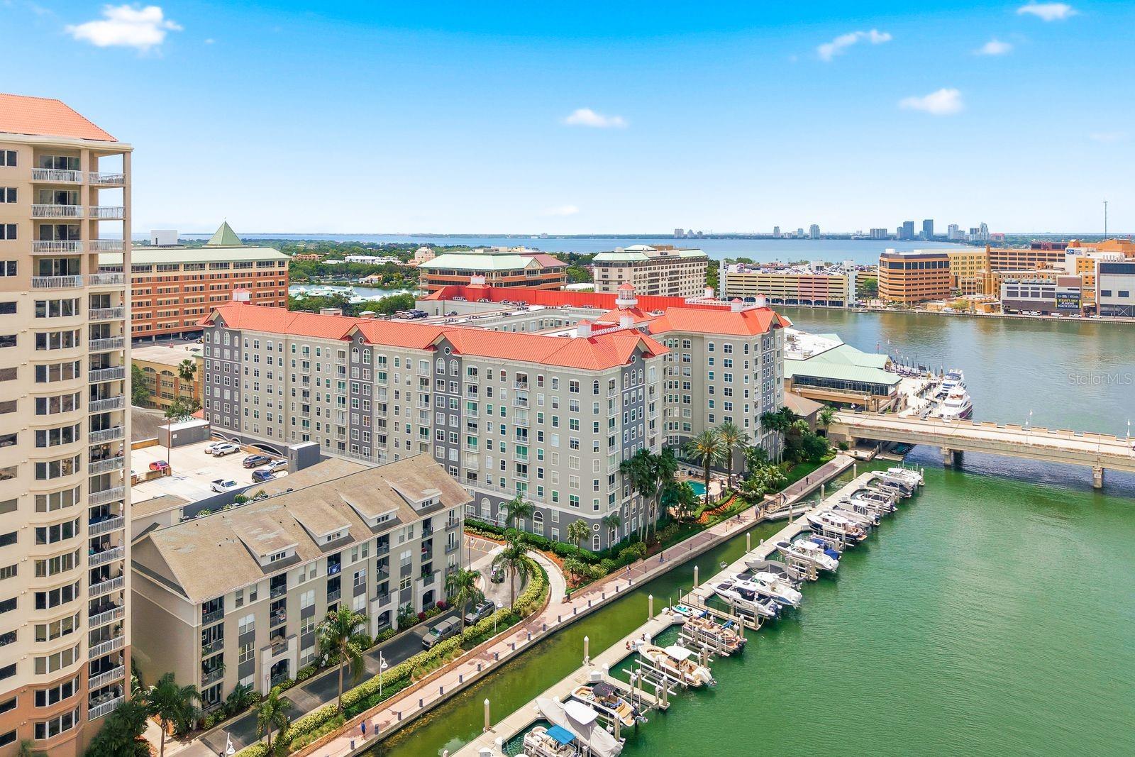 Image 47 of 61 For 700 Harbour Island Boulevard 718