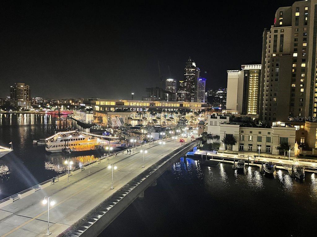 Image 59 of 61 For 700 Harbour Island Boulevard 718