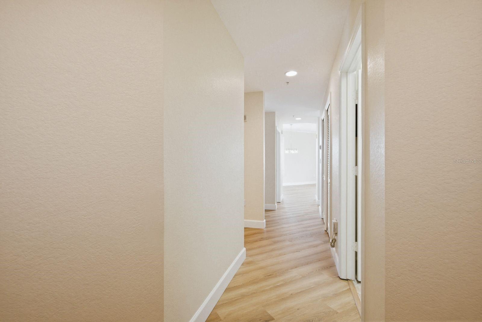 Image 6 of 61 For 700 Harbour Island Boulevard 718