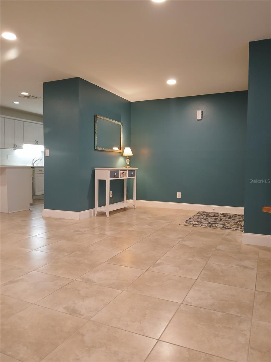 Image 10 of 46 For 186 Mandolin Drive