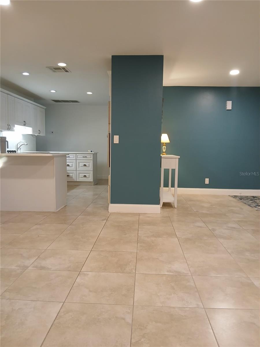 Image 12 of 46 For 186 Mandolin Drive