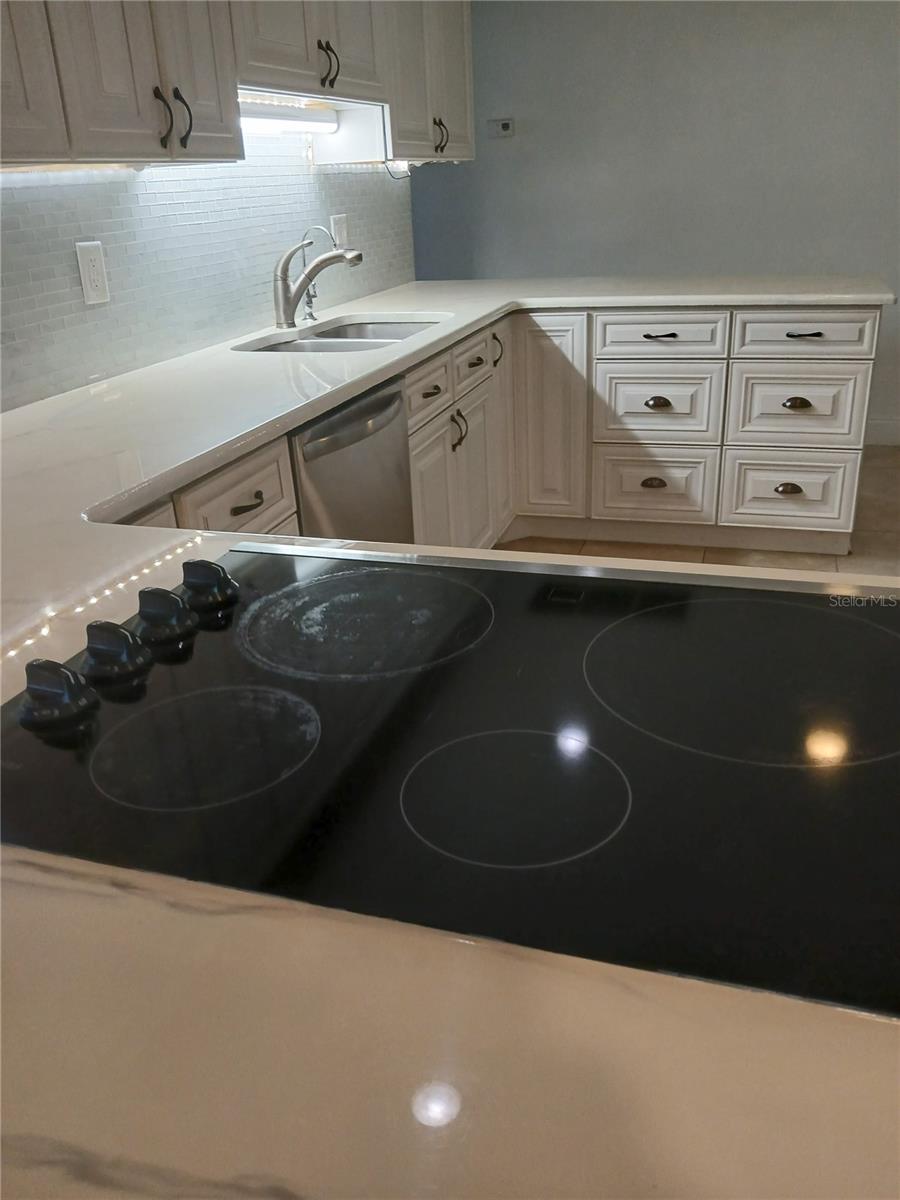 Image 29 of 46 For 186 Mandolin Drive