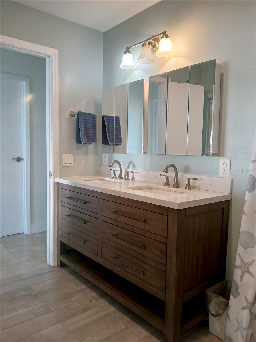 Image 34 of 46 For 186 Mandolin Drive