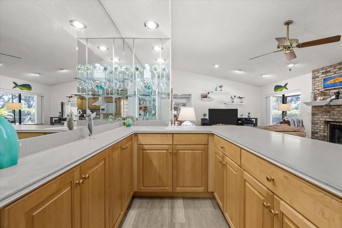 Image 11 of 61 For 3111 Hyde Park Drive