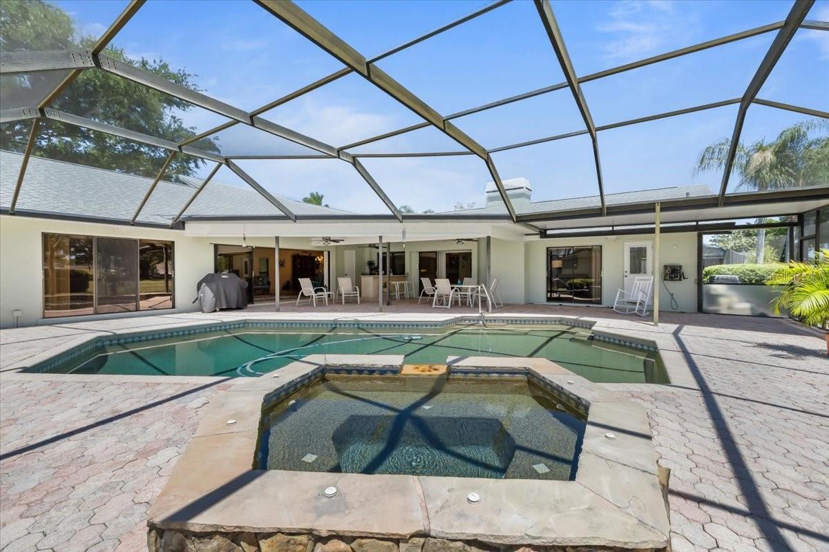 Image 32 of 61 For 3111 Hyde Park Drive