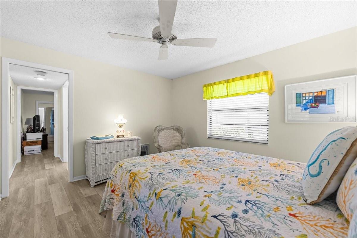 Image 39 of 61 For 3111 Hyde Park Drive