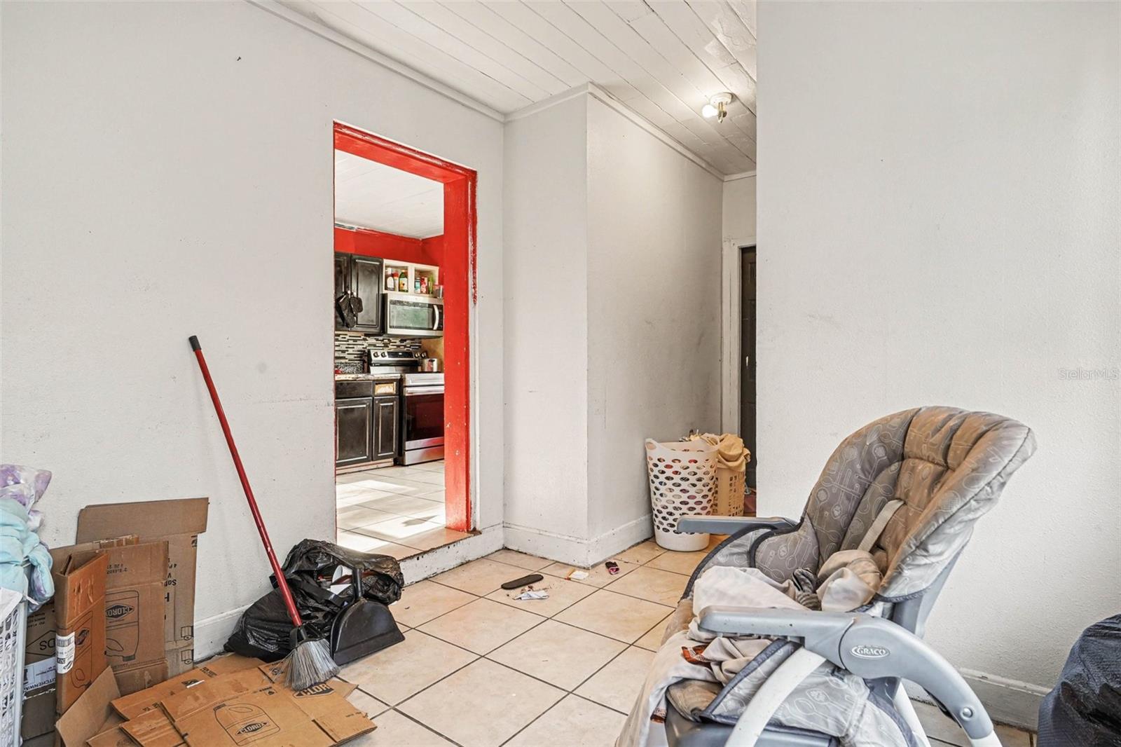 Image 15 of 28 For 2128 34th Street Nw