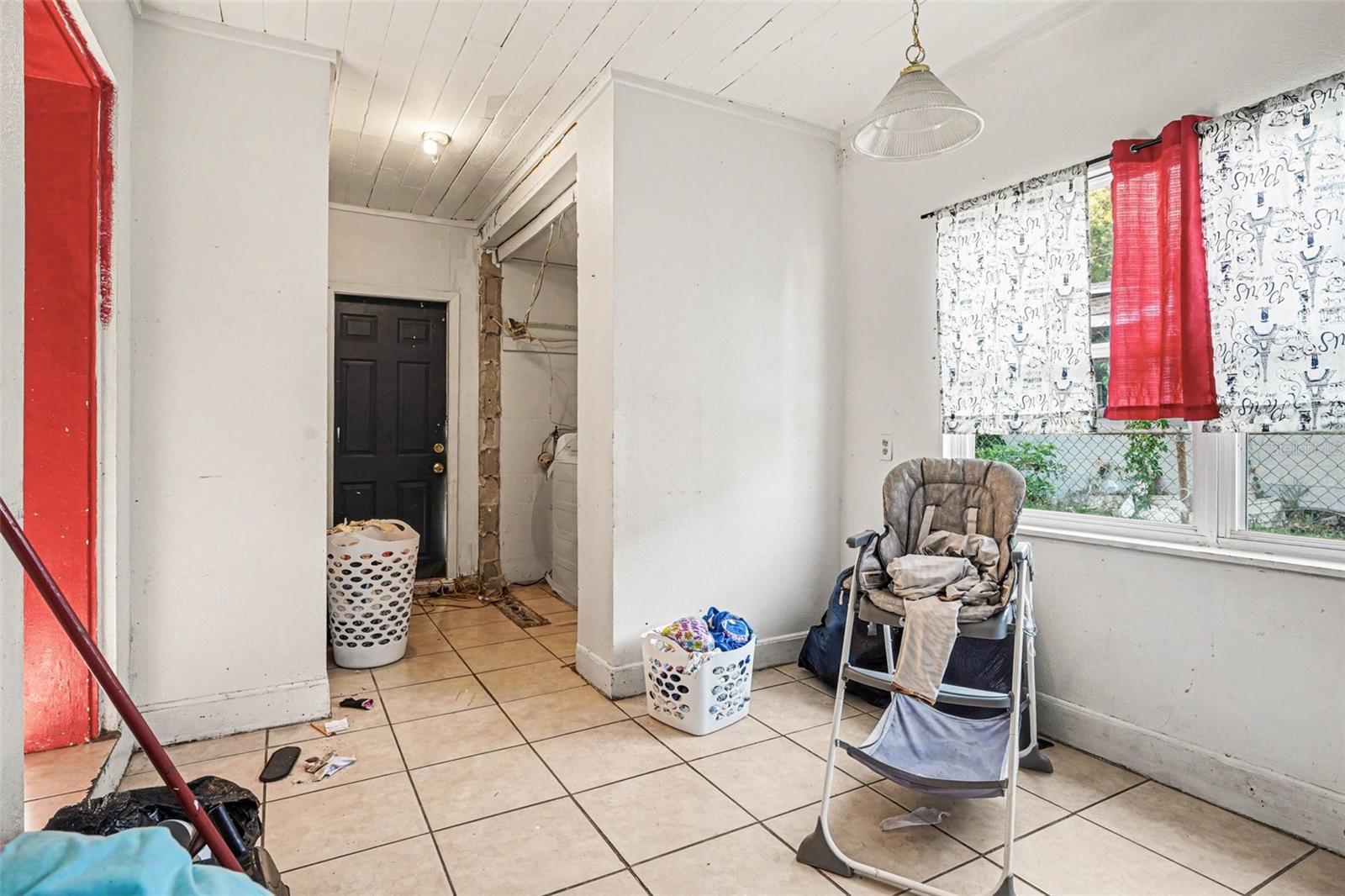 Image 16 of 28 For 2128 34th Street Nw