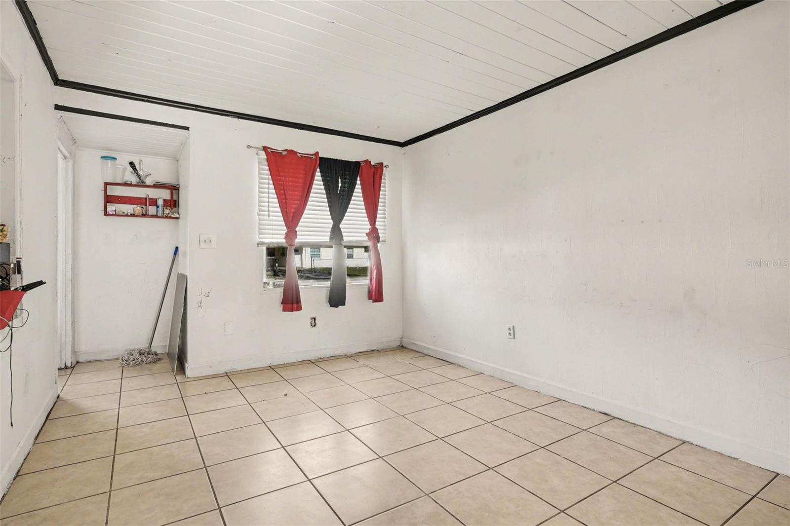 Image 8 of 28 For 2128 34th Street Nw