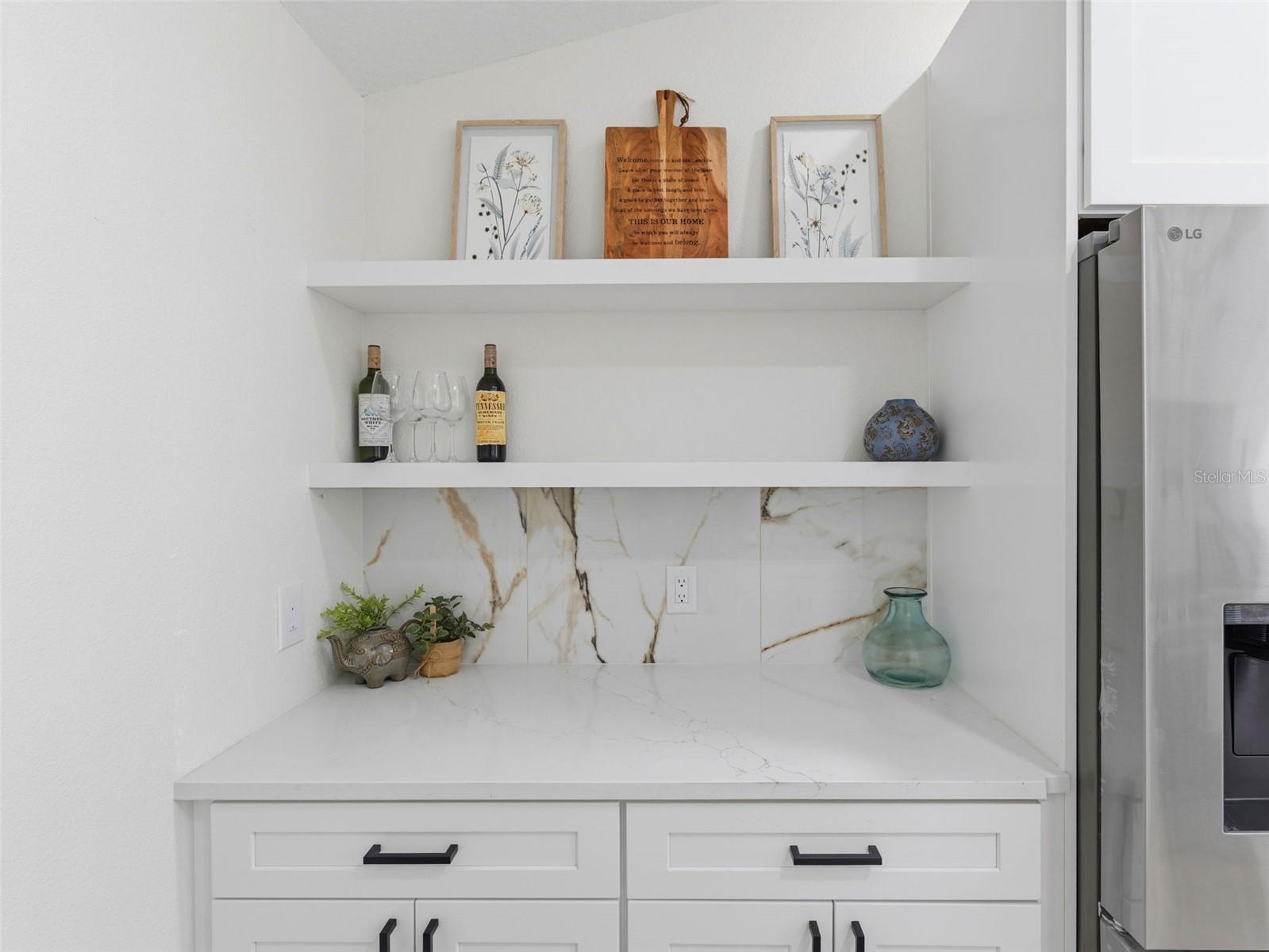 Image 15 of 43 For 8452 Yearling Lane