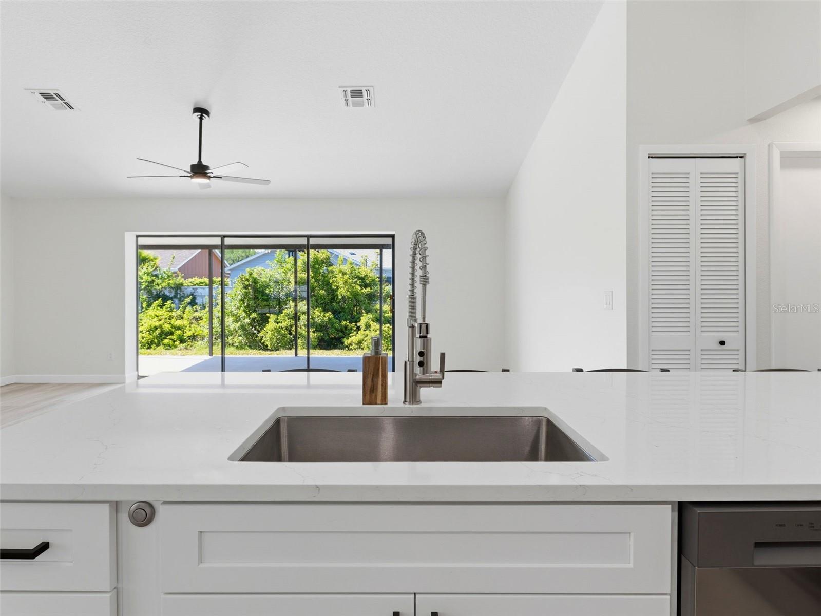 Image 16 of 43 For 8452 Yearling Lane