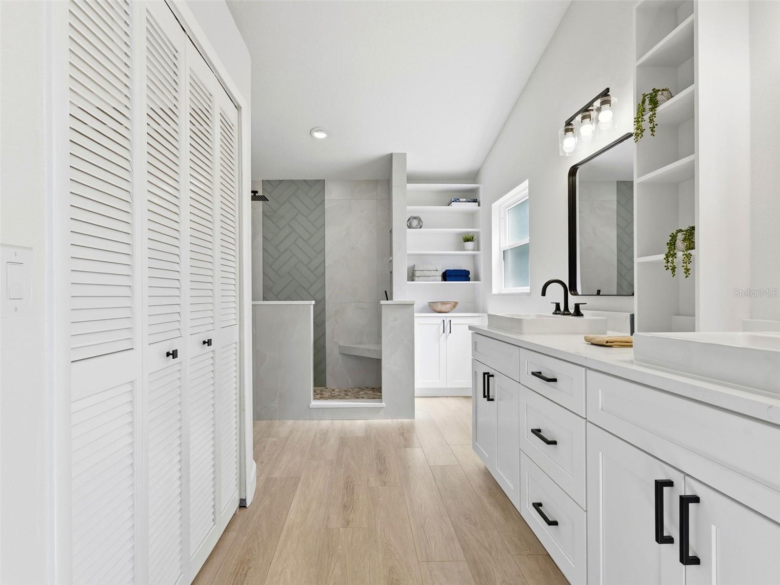 Image 24 of 43 For 8452 Yearling Lane