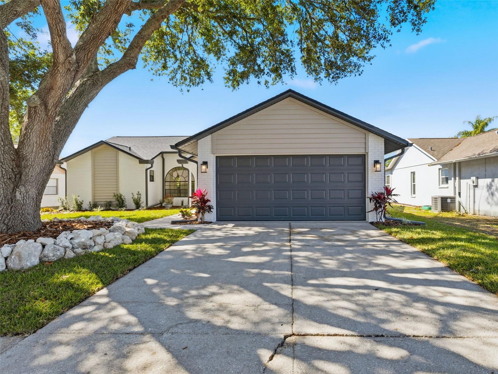 Image 4 of 43 For 8452 Yearling Lane