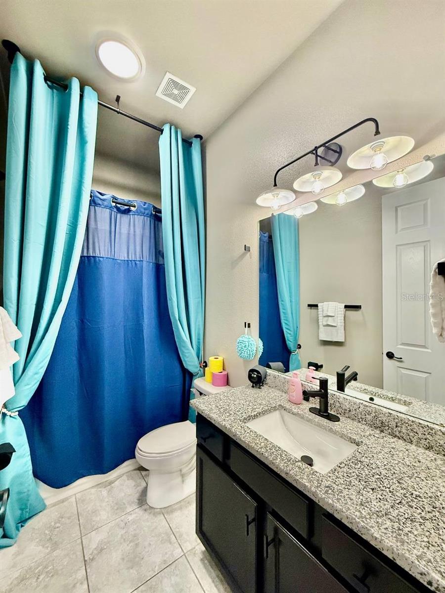 Image 31 of 43 For 6414 Salt Creek Avenue