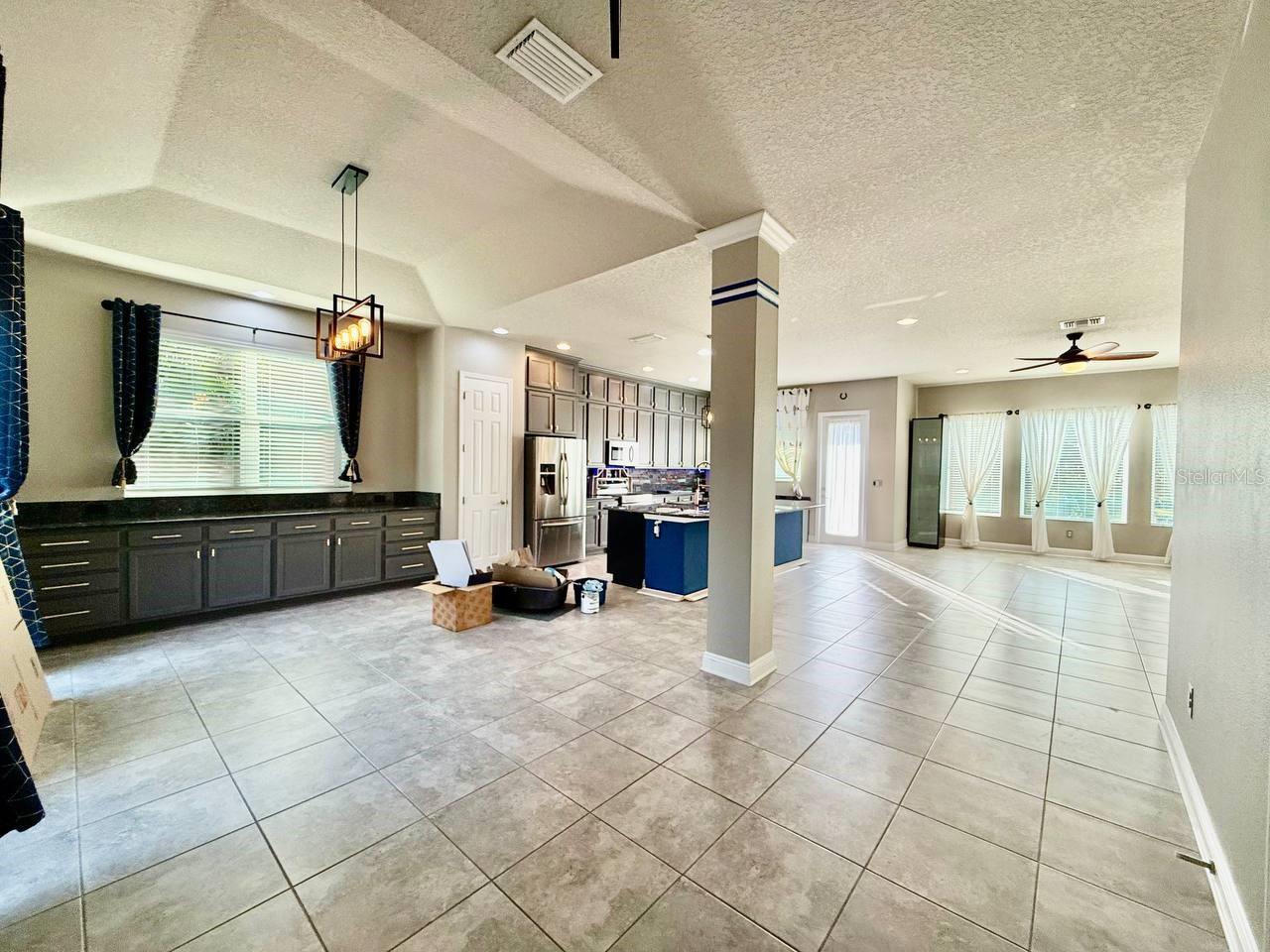 Image 4 of 43 For 6414 Salt Creek Avenue