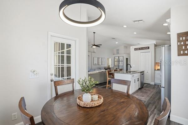 Image 21 of 54 For 12219 Bishopsford Drive