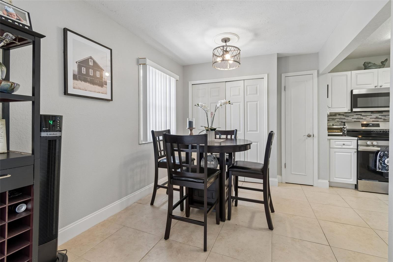 Image 14 of 54 For 13765 Juniper Blossom Drive 101