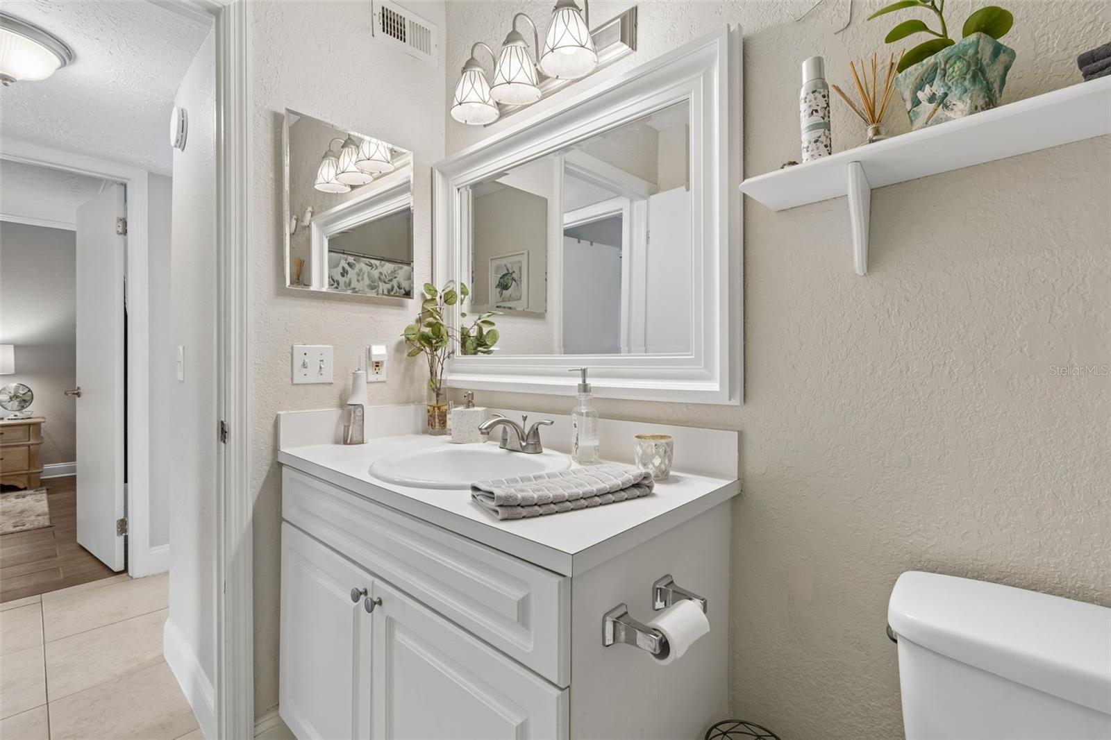 Image 24 of 54 For 13765 Juniper Blossom Drive 101