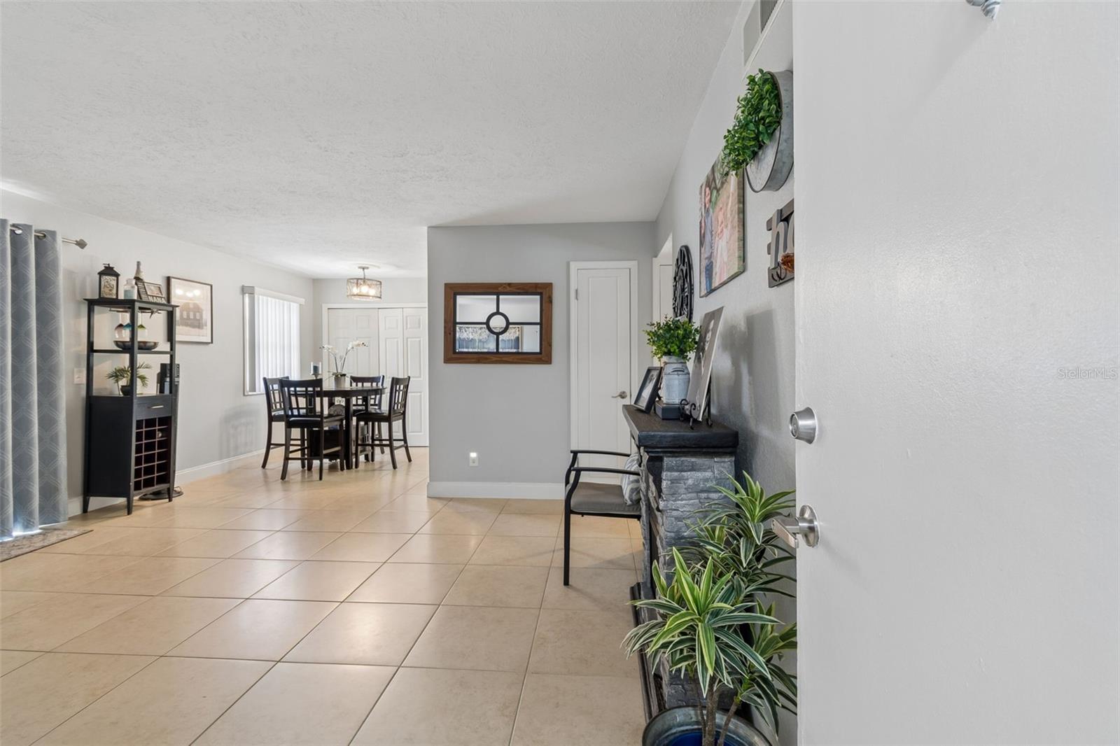 Image 4 of 54 For 13765 Juniper Blossom Drive 101