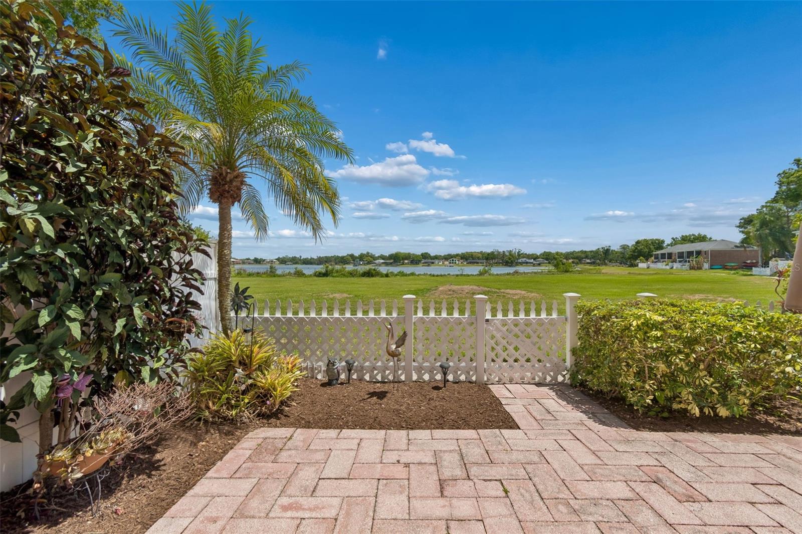 Image 40 of 54 For 13765 Juniper Blossom Drive 101