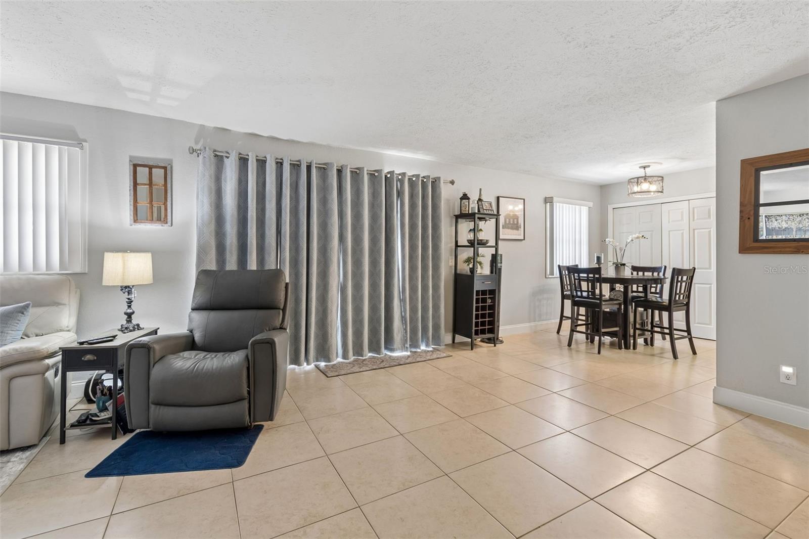 Image 5 of 54 For 13765 Juniper Blossom Drive 101