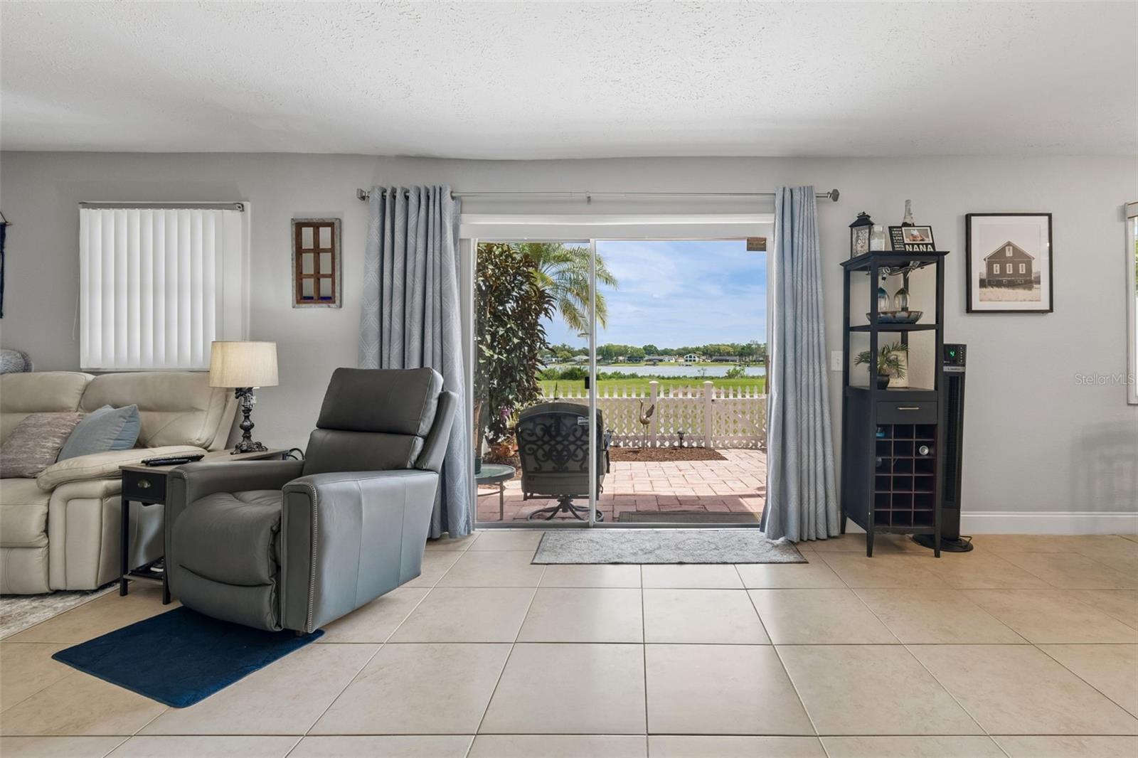 Image 8 of 54 For 13765 Juniper Blossom Drive 101