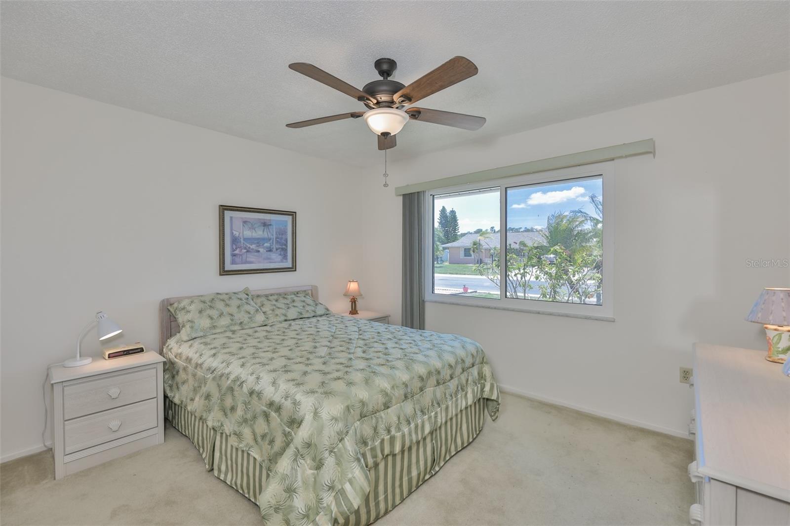 Image 17 of 47 For 1525 Allegheny Drive