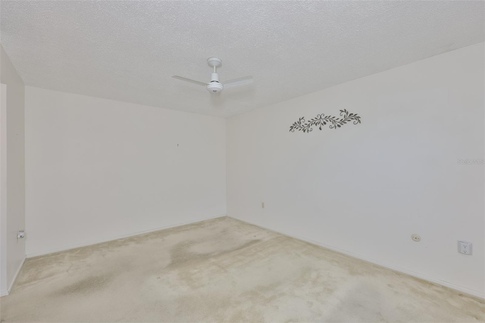 Image 23 of 47 For 1525 Allegheny Drive