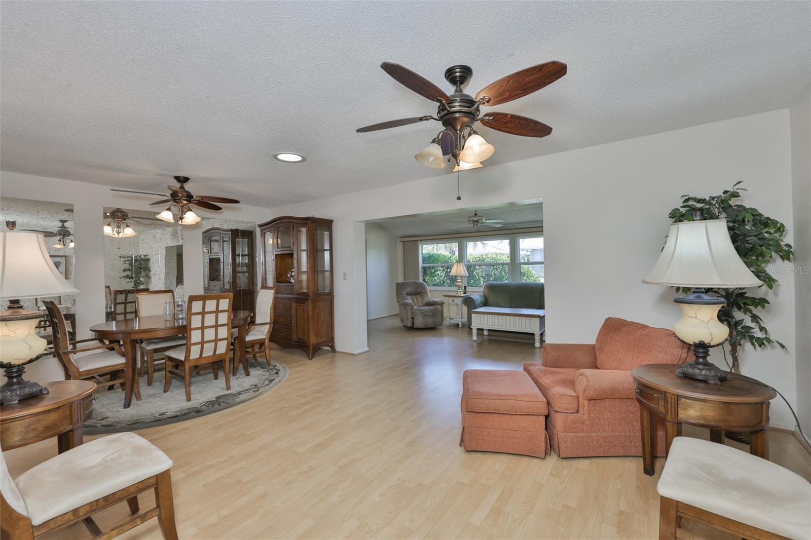 Image 6 of 47 For 1525 Allegheny Drive