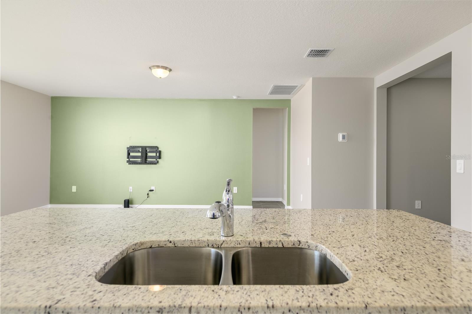 Image 21 of 51 For 1748 Forest Run Lane