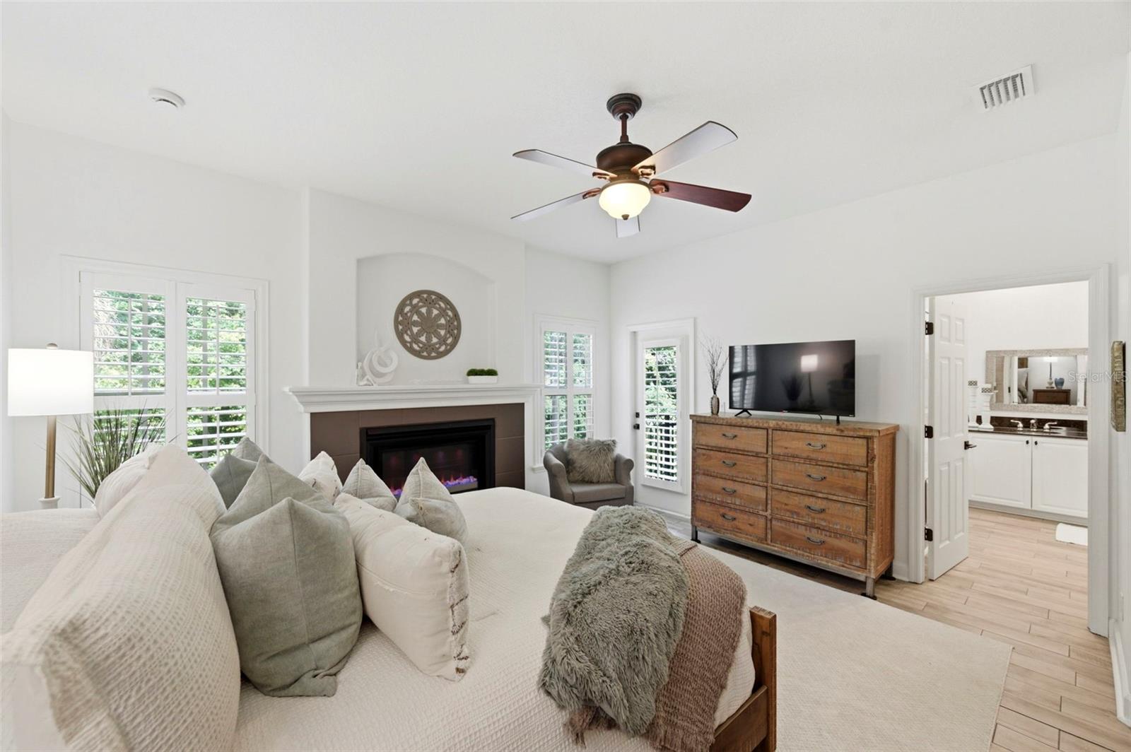 Image 27 of 59 For 2670 Tanglewood Trail