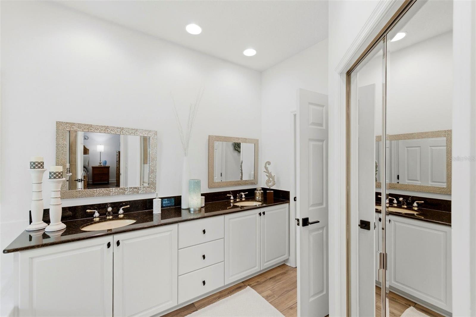 Image 34 of 59 For 2670 Tanglewood Trail