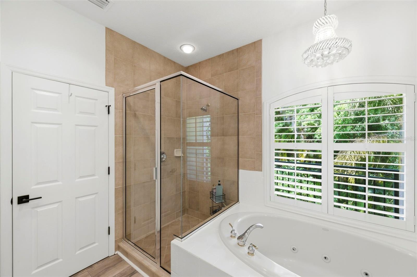 Image 38 of 59 For 2670 Tanglewood Trail