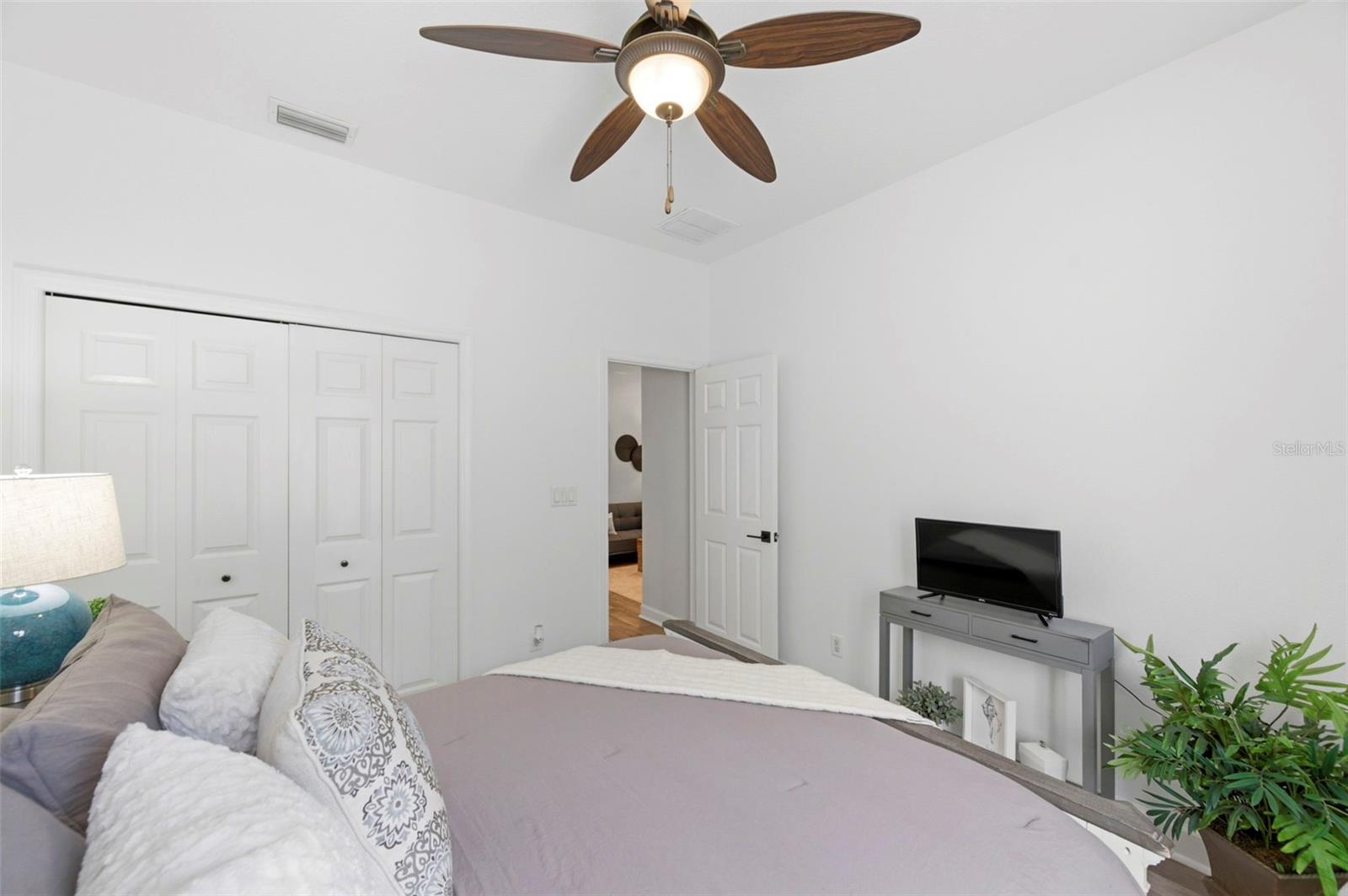 Image 42 of 59 For 2670 Tanglewood Trail