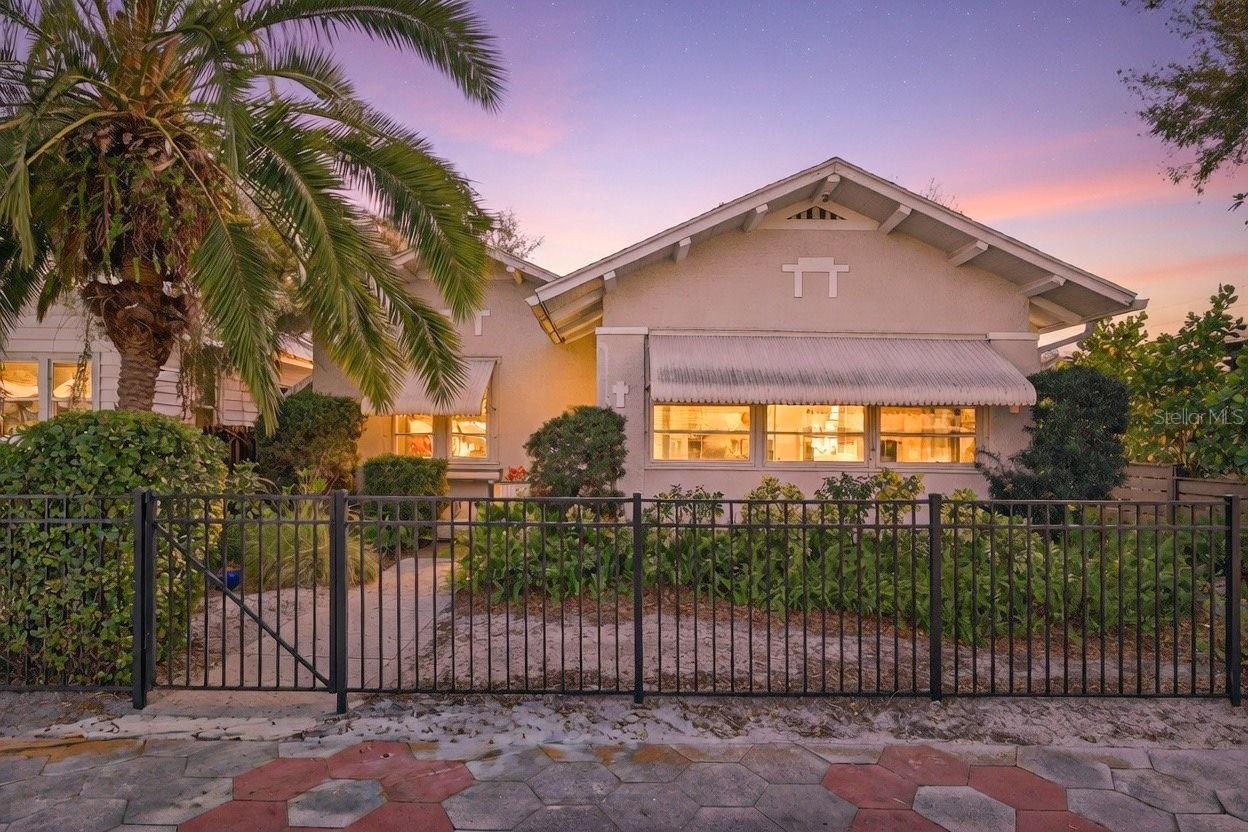 Details for 1138 23rd Avenue N, ST PETERSBURG, FL 33704