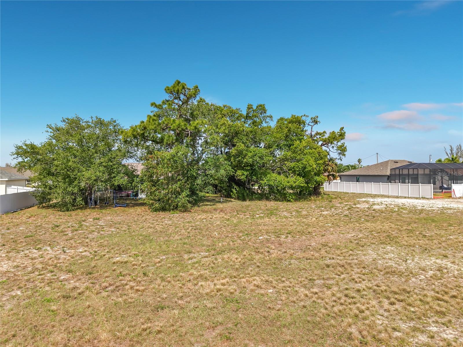 Image 20 of 40 For 1305 8th Place