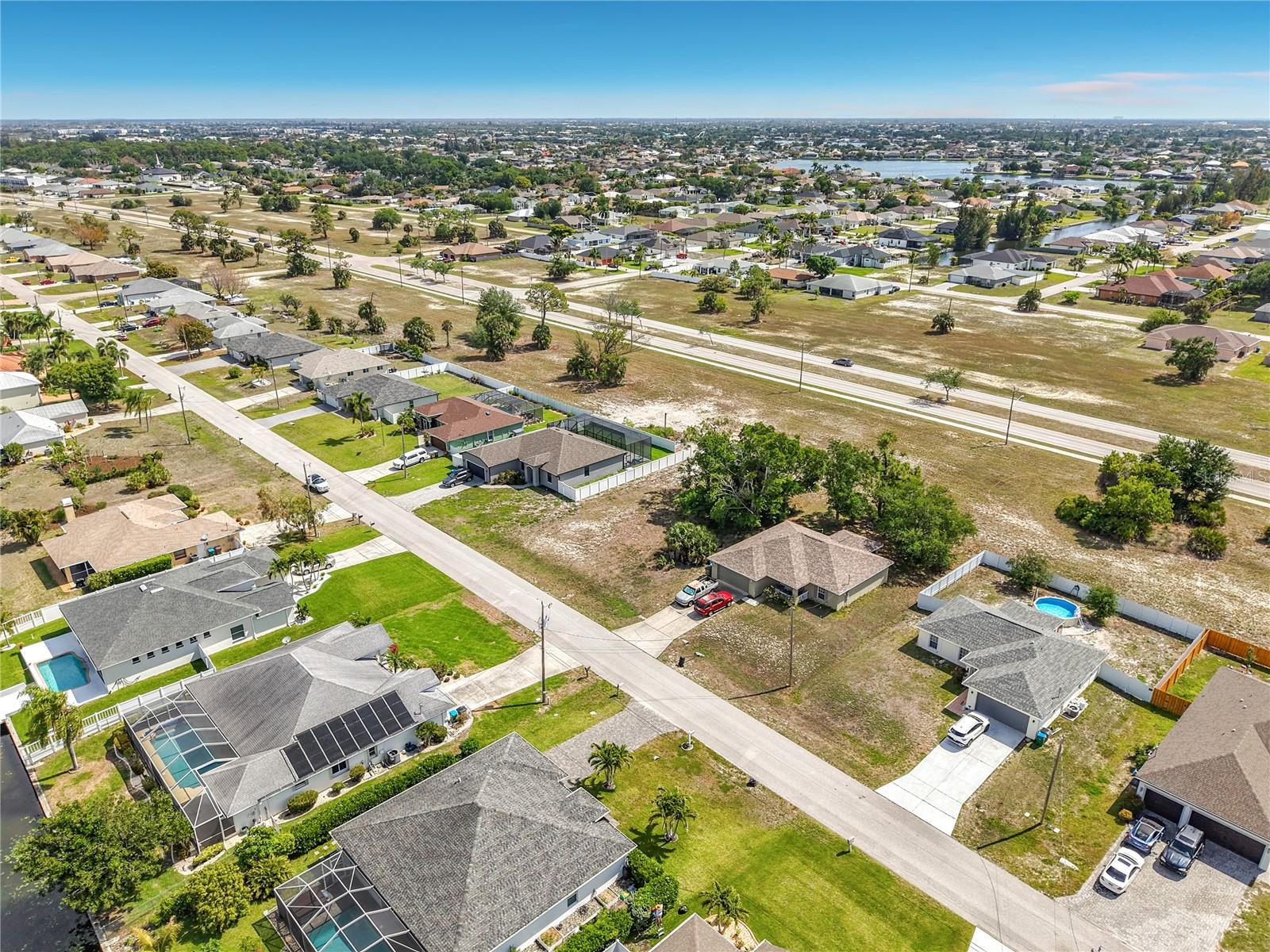 Image 6 of 40 For 1305 8th Place