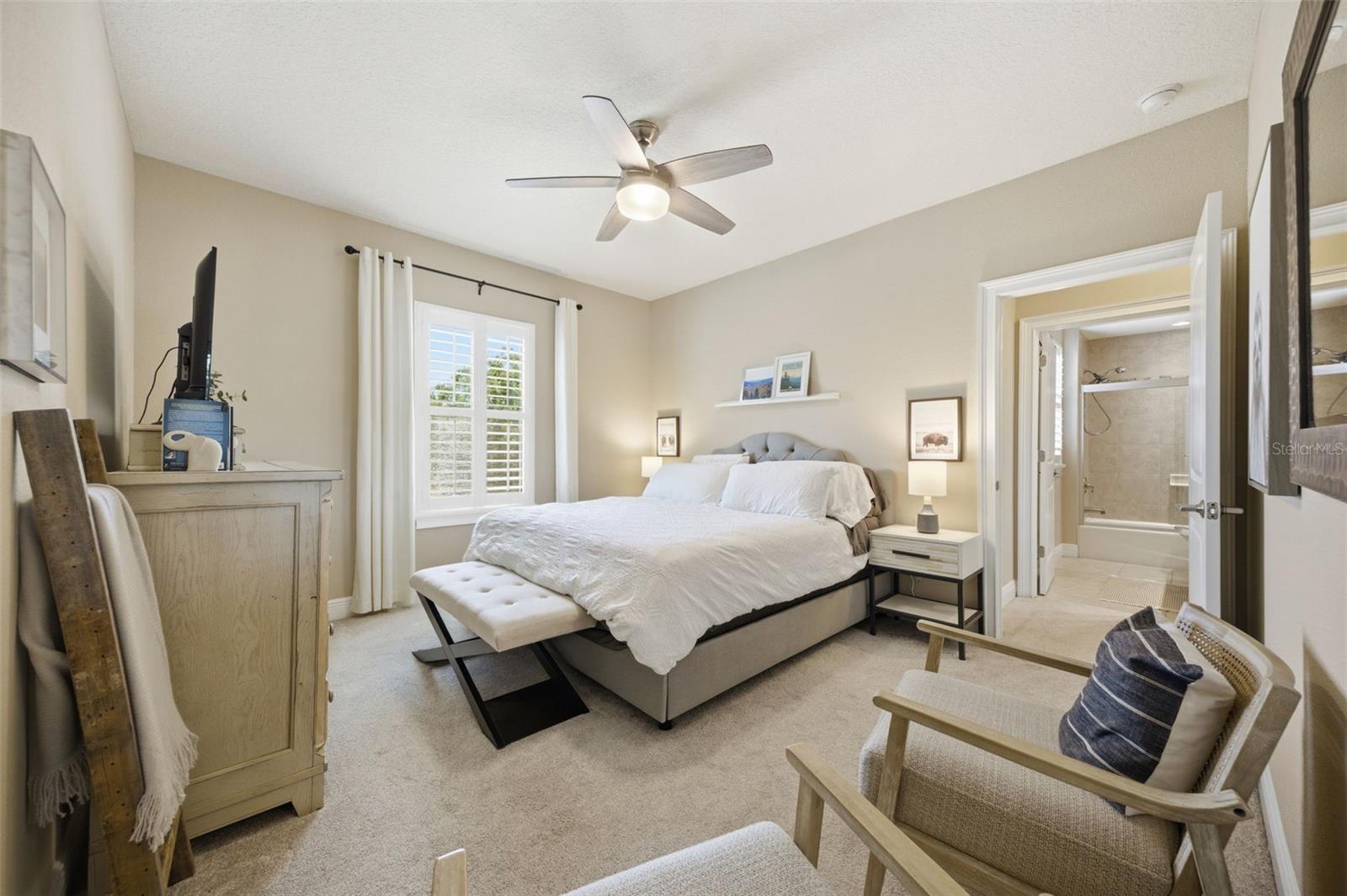 Image 20 of 47 For 5903 Alana Leigh Place