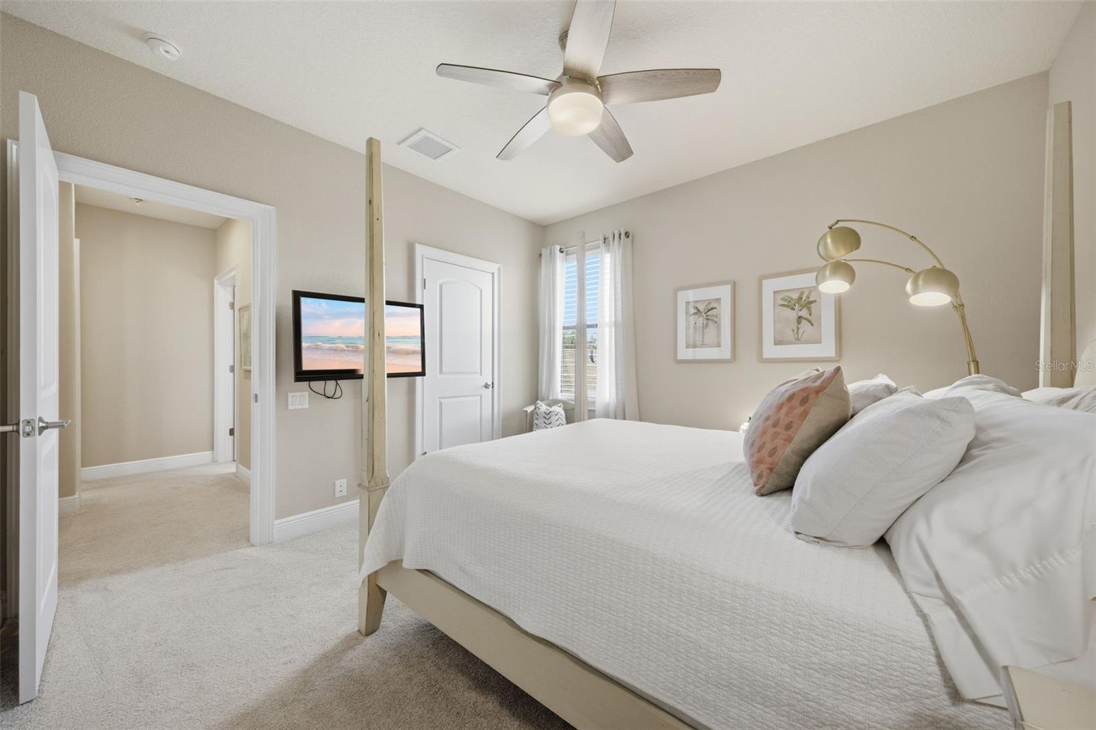 Image 27 of 47 For 5903 Alana Leigh Place