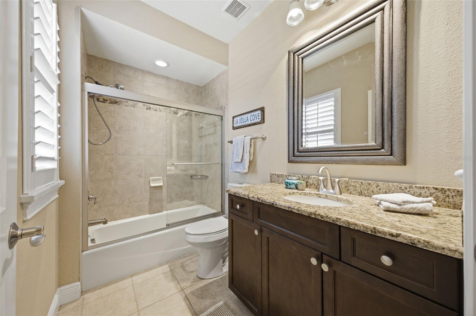 Image 28 of 47 For 5903 Alana Leigh Place