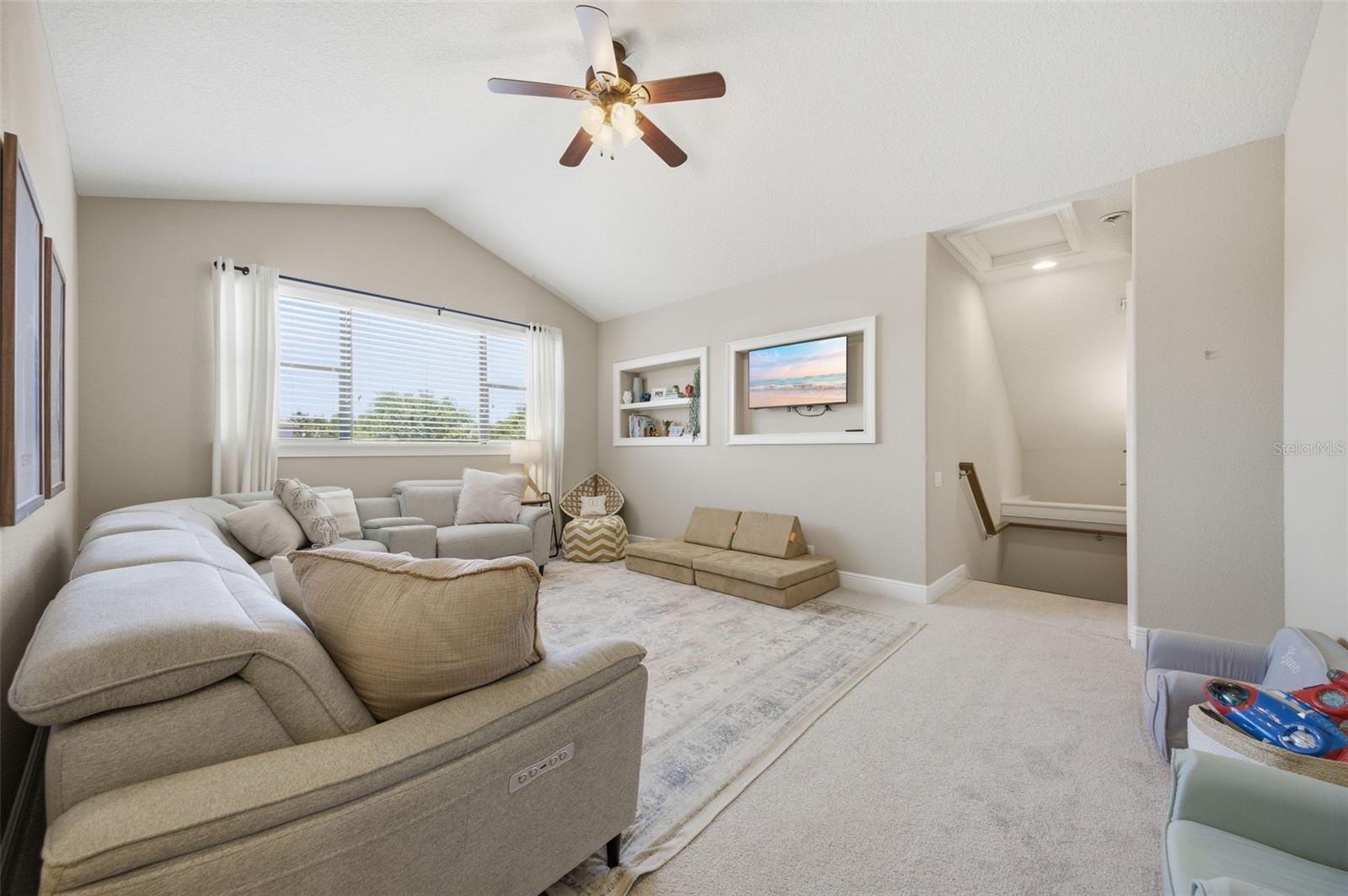 Image 30 of 47 For 5903 Alana Leigh Place