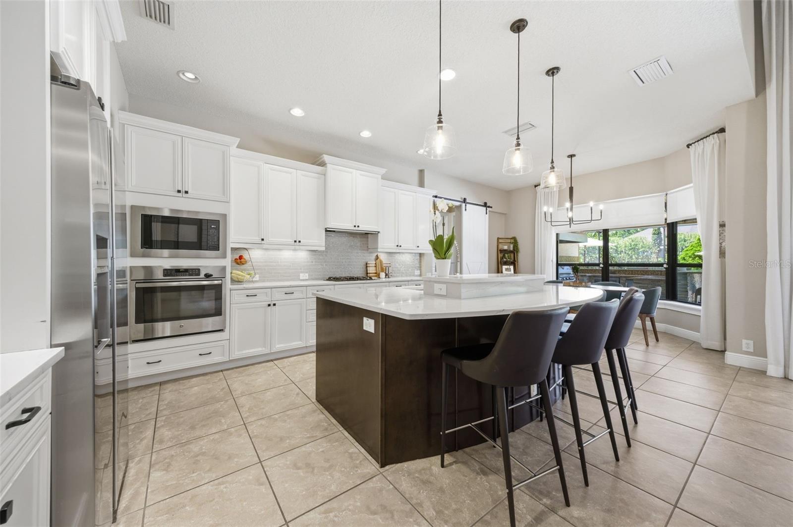 Image 5 of 47 For 5903 Alana Leigh Place